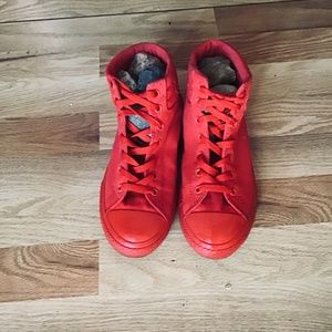 Bright red converse